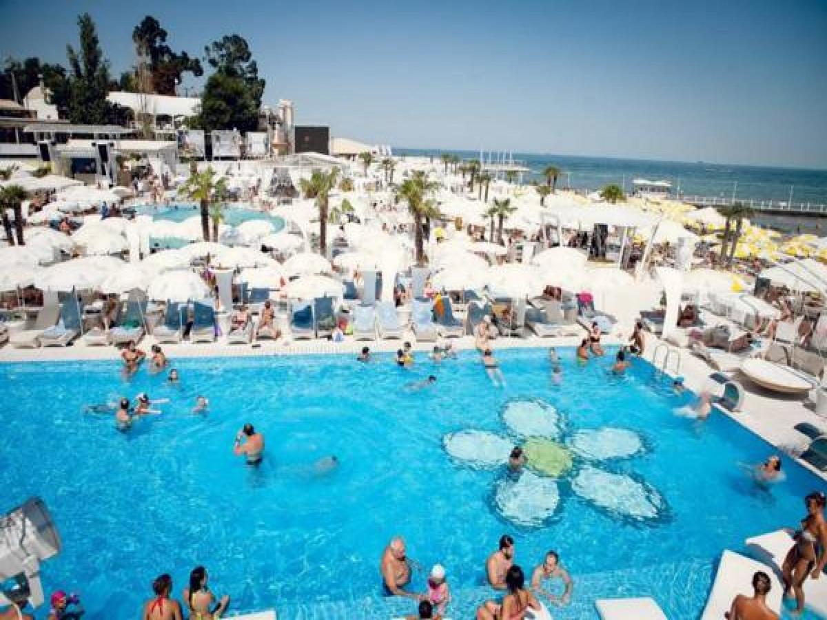 Hotel Sorrento Одеса Екстериор снимка