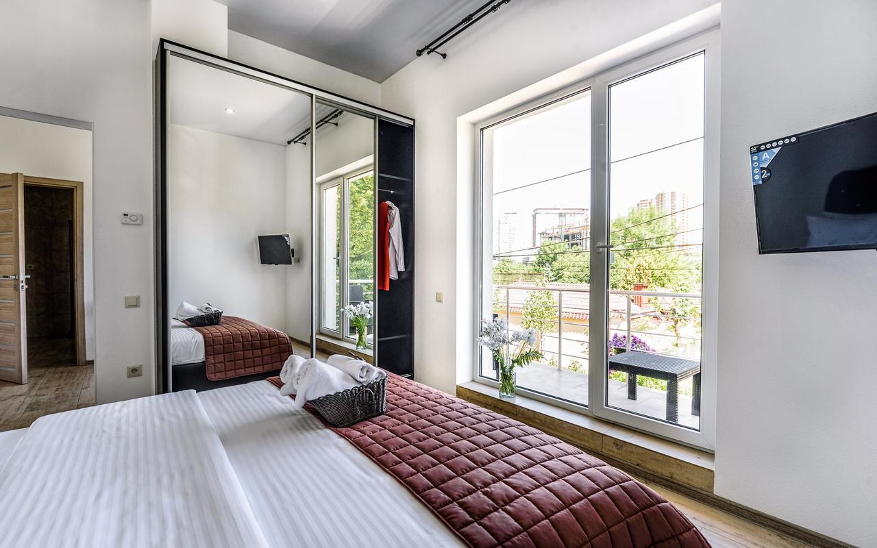 Hotel Sorrento Одеса Екстериор снимка