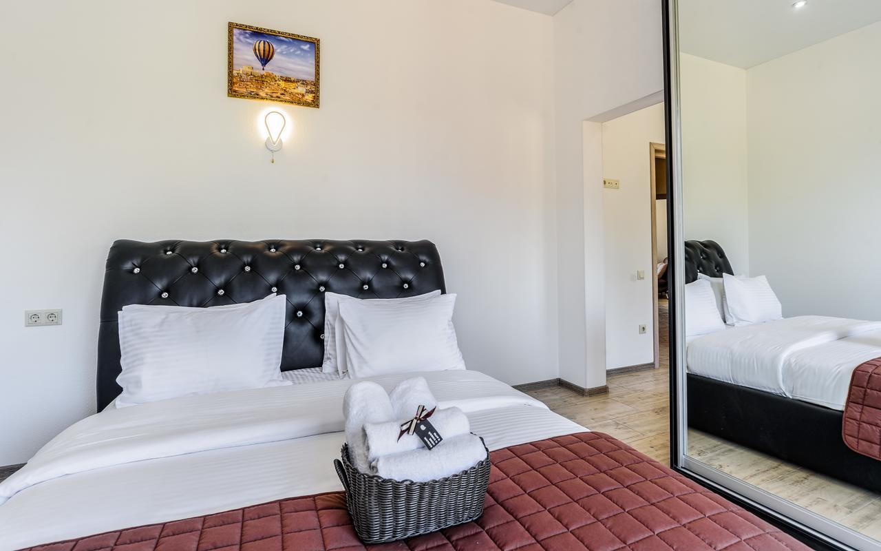 Hotel Sorrento Одеса Екстериор снимка