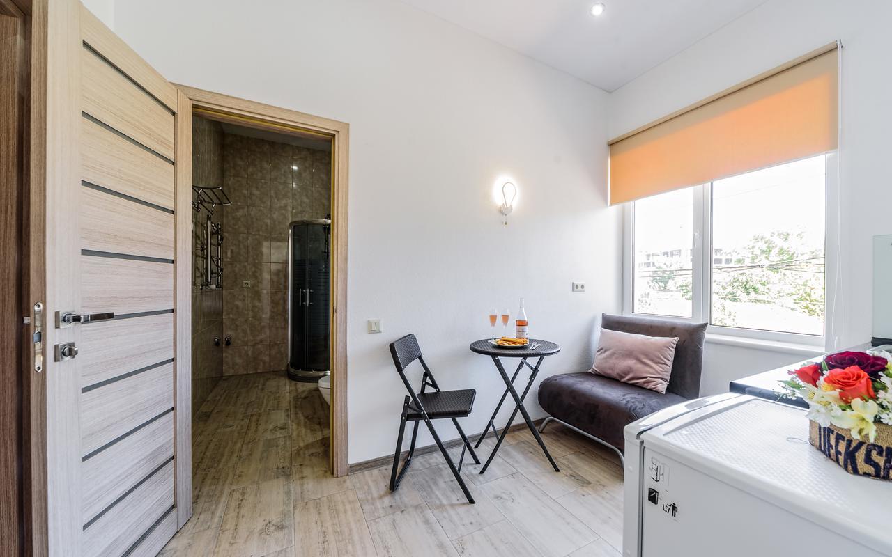 Hotel Sorrento Одеса Екстериор снимка