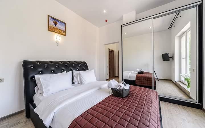 Hotel Sorrento Одеса Екстериор снимка